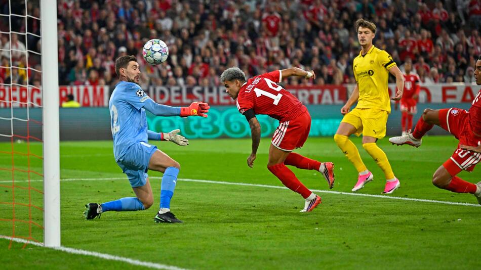 Diaz vergibt gute Chance für Bayern – Como schockt RB