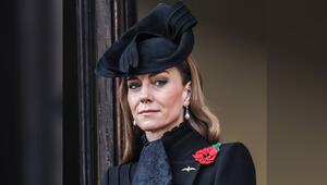 Prinzessin Kate trägt die Collingwood Perlenohrringe ihrer Schwiegermutter Diana.