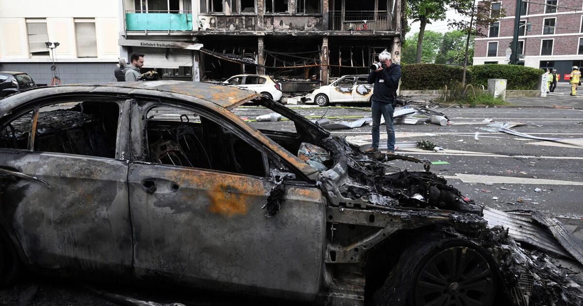 Ermittlungen wegen Brandstiftung und Mordes in Düsseldorf fortgesetzt GMX