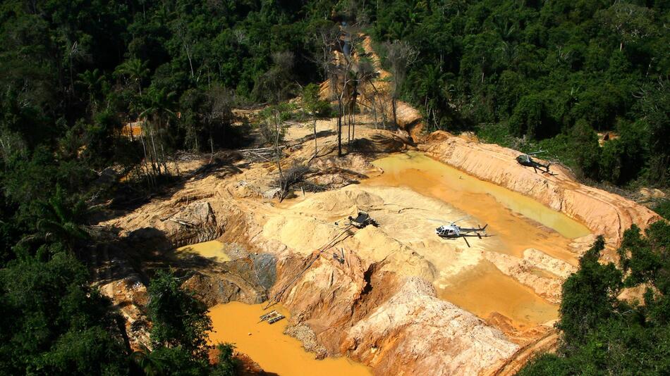 Illegale Goldsucher in Brasilien