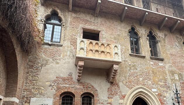 Romeo & Julia, Verona