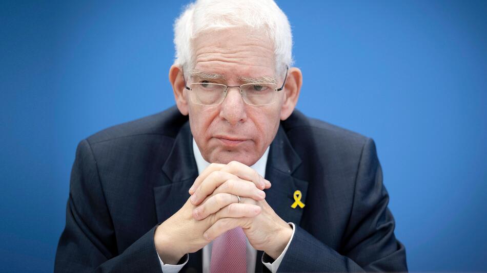Müssen Juden Angst vor der Linken haben, Herr Schuster?