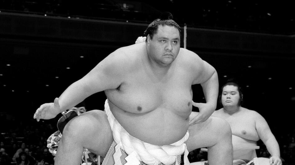 Der japanische Sumo-Ringer Akebono am 11. Januar 2000 in Tokio