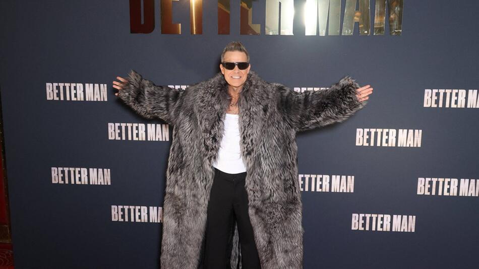 Robbie Williams bei der Premiere seiner Filmbiographie "Better Man" in Paris am 13. Dezember 2024.