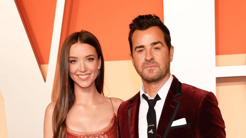 Nicole Brydon Bloom und Justin Theroux besuchten Anfang März 2025 die Vanity-Fair-Party ...