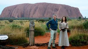 Mary und Frederik am Uluru.