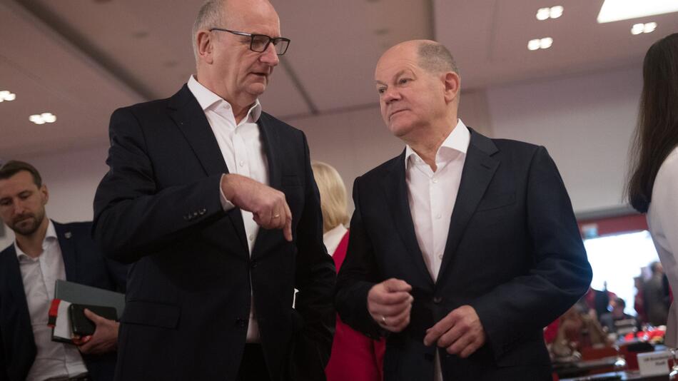 Ministerpräsident Woidke und Kanzler Scholz