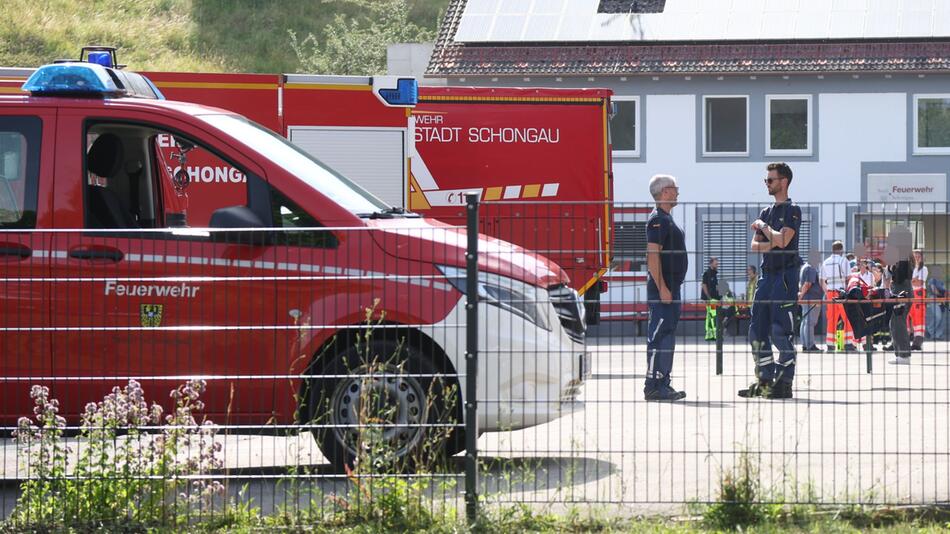 Entsetzen nach mutmaßlicher Amoktat an Gymnasium in Schongau
