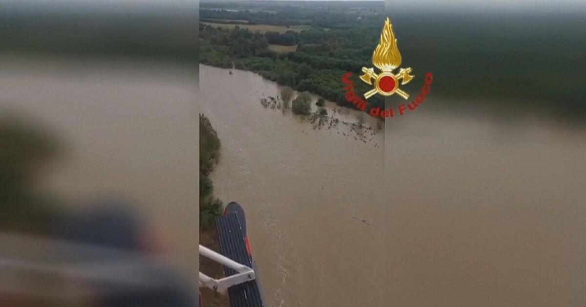 Mann von Fluten mitgerissen und vermisst - Video | GMX