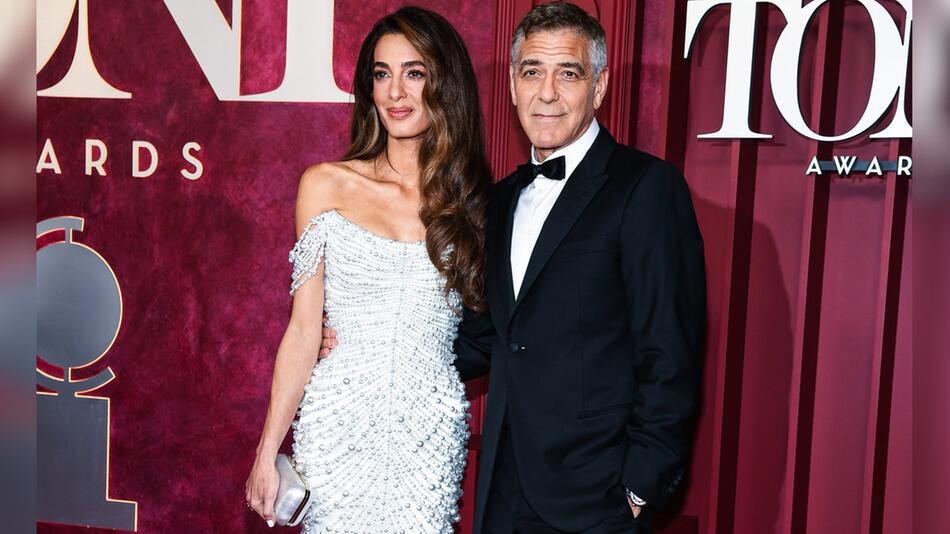 George Clooney kam in Begleitung seiner Ehefrau Amal zu den Tony Awards 2025.