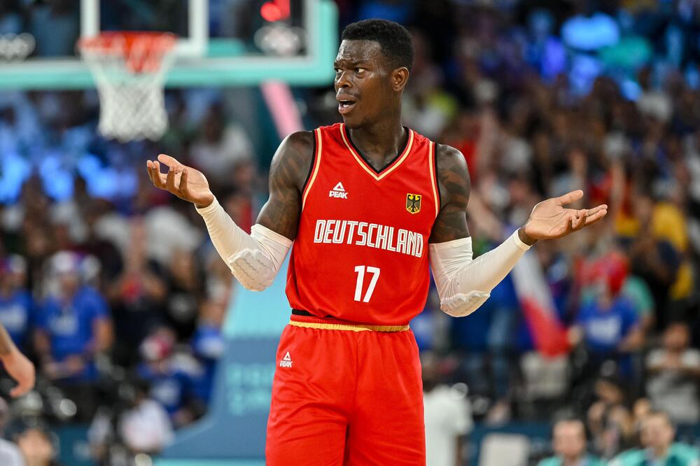 Dennis Schröder während des olympischen Basketball-Halbfinals gegen Frankreich