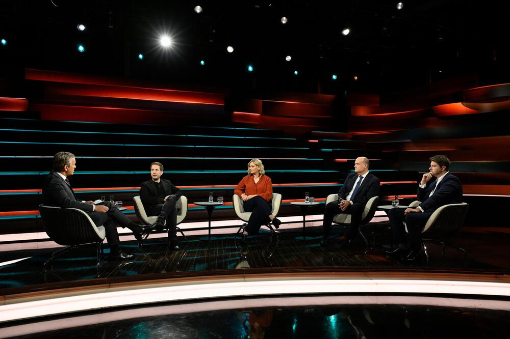 Markus Lanz, Kevin Kühnert, Corinna Milborn, Robin Alexander, Rüdiger Maas