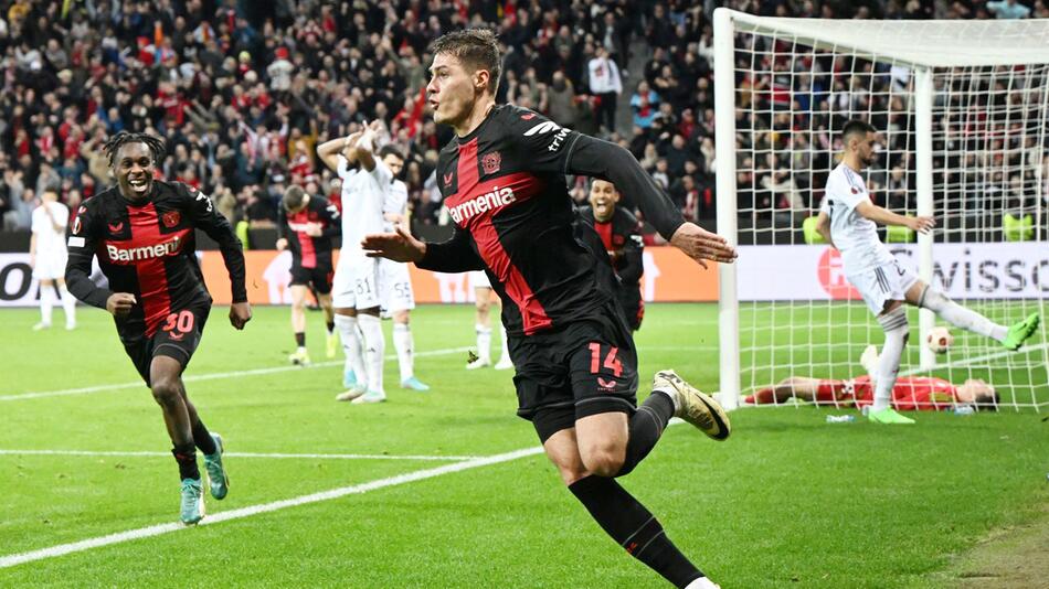 Patrik Schick schießt in der Nachspielzeit gegen Agdam Leverkusen ins Europa-League-Viertelfinale