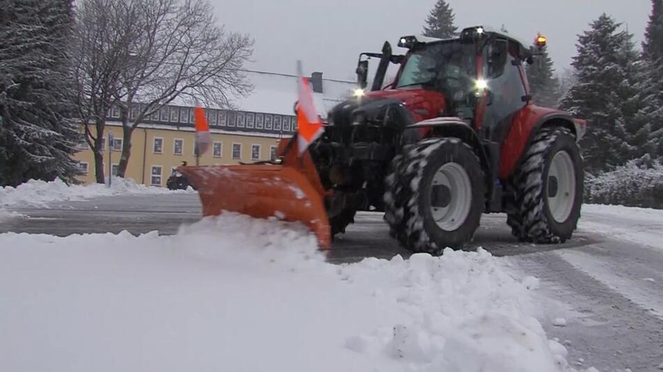 Der Winter ist da: Schnee und Glätte in Teilen Deutschlands