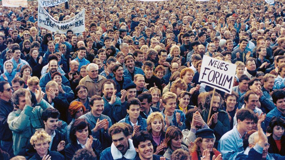 Erinnerung an Wegbereiter der Deutschen Einheit