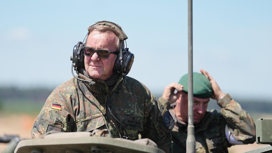 Pistorius: "Die Bundeswehr steht bereit"