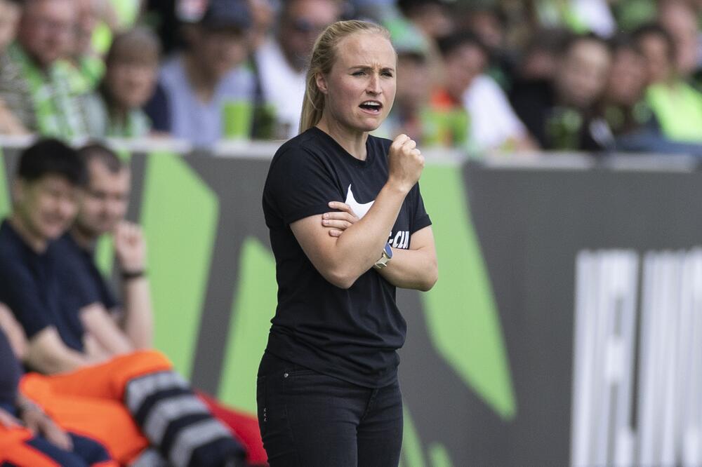 Theresa Merk ist aktuell die einzige weibliche Trainerin in der Fußball-Bundesliga.