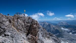 Zweites Gipfelkreuz für die Zugspitze