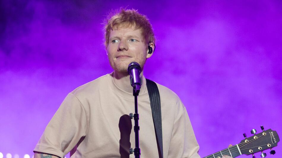 Ed Sheeran eröffnet erstes Konzert nach Macklemore-Rauswurf mit Ansprache