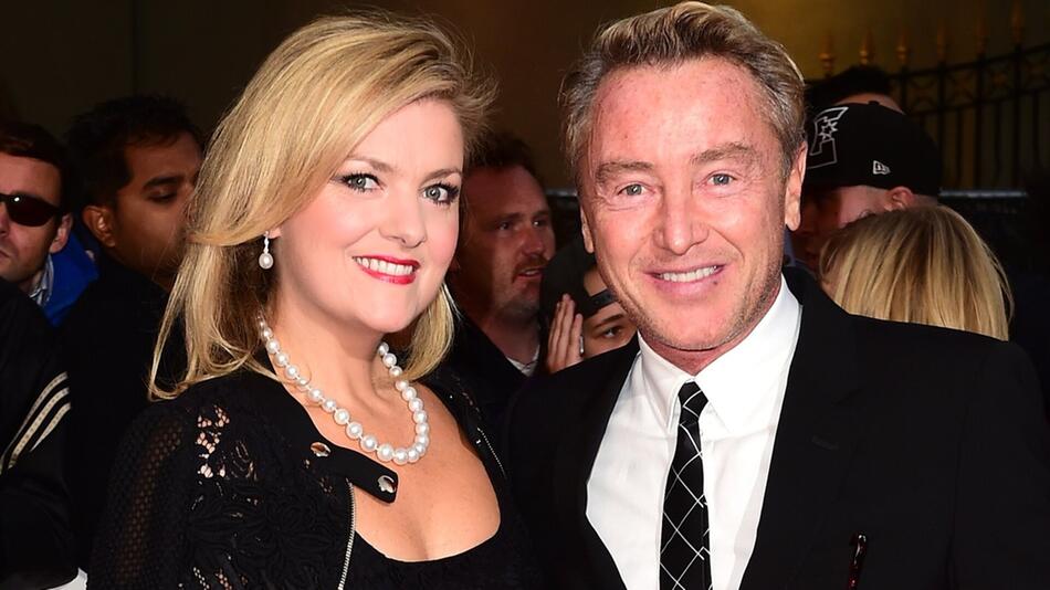 "Lord of the Dance"-Star Michael Flatley nimmt Abschied von seiner Ehefrau
