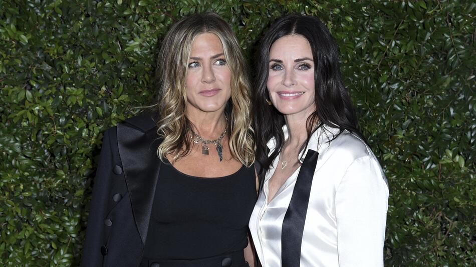 Privatjet, Jennifer Aniston, Courteney Cox