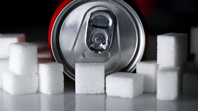 Softdrinks mit Zucker