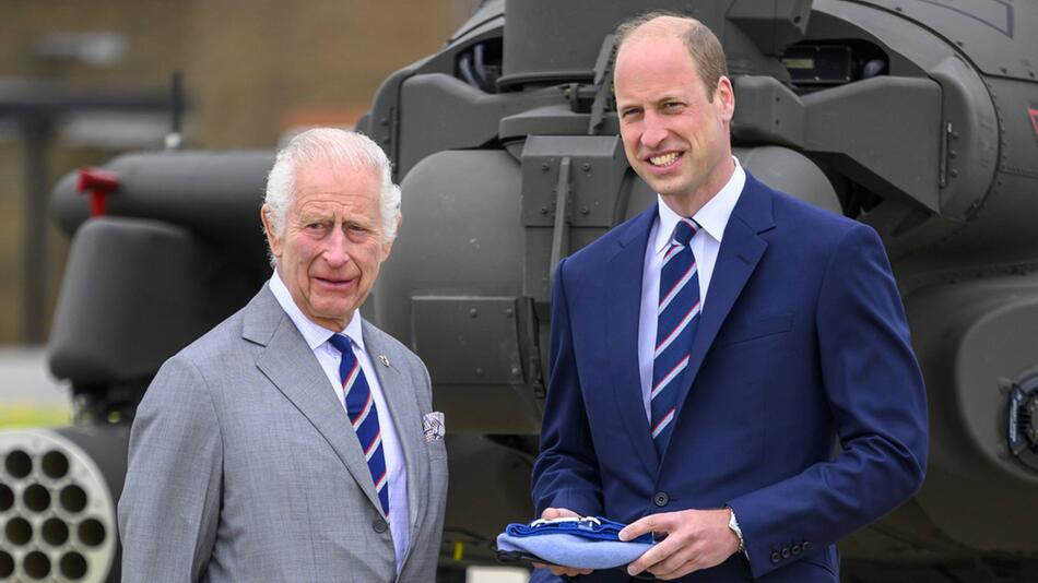 König Charles und Prinz William reisen nach Frankreich zum D-Day.