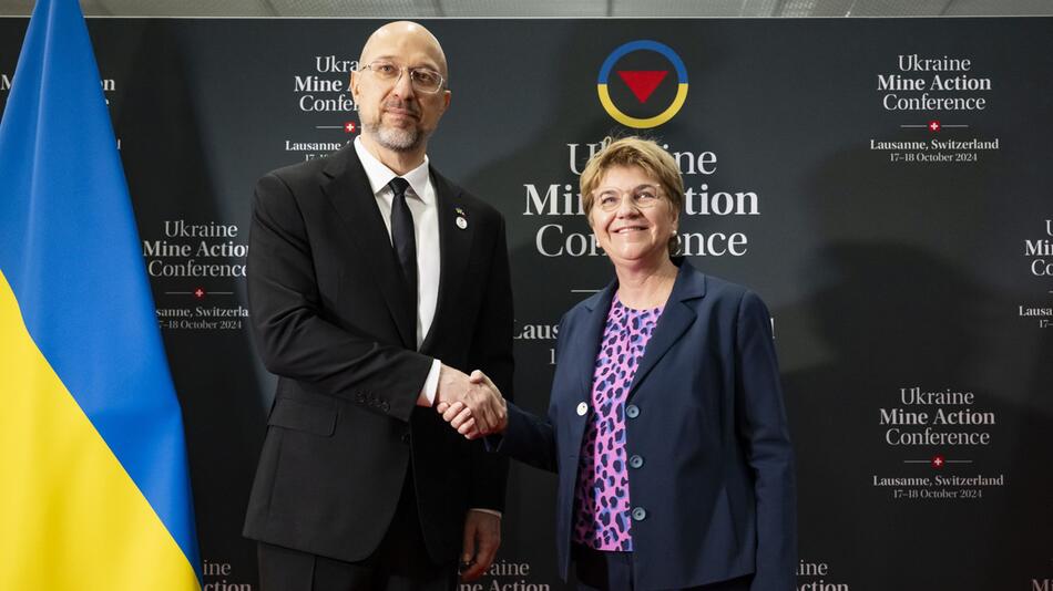 Internationalen Konferenz zur Minenräumung in Lausanne