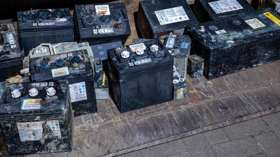 Gera Citizen's Initiative Opposes Battery Recycling