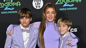 Shakira mit ihren Söhnen Milan und Sasha im letzten November.