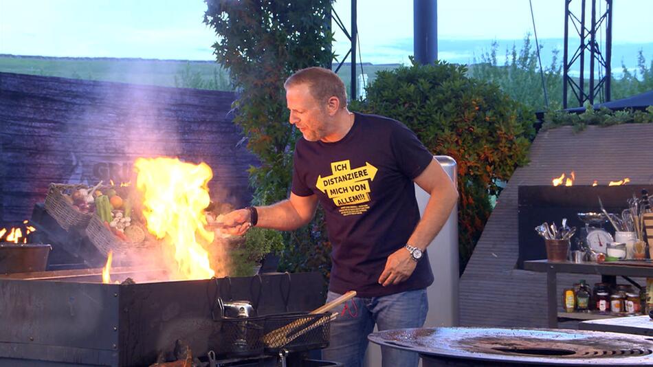 Respekt von der Jury: "Was muss der Mario Barth für Eier haben!"