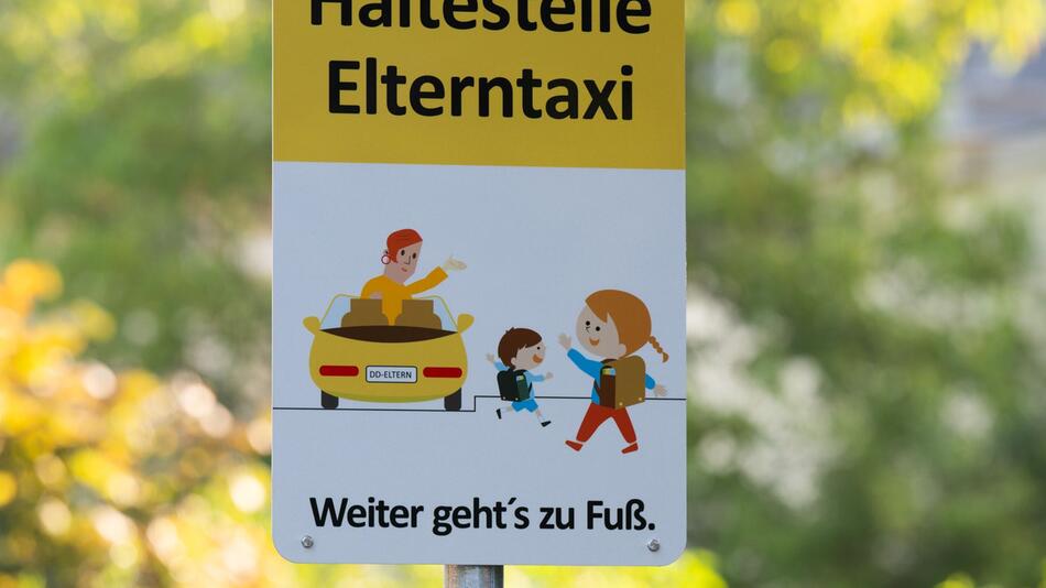 Debatte über "Elterntaxis"