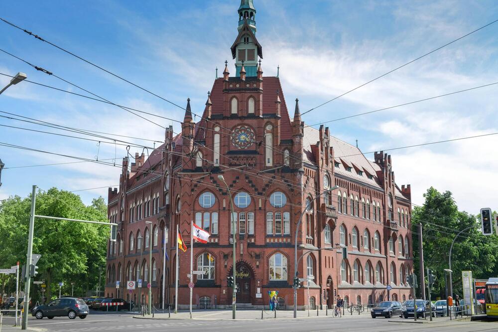 In der Möllendorffstraße in Lichtenberg befindet sich auch das Rathaus des Stadtbezirks.