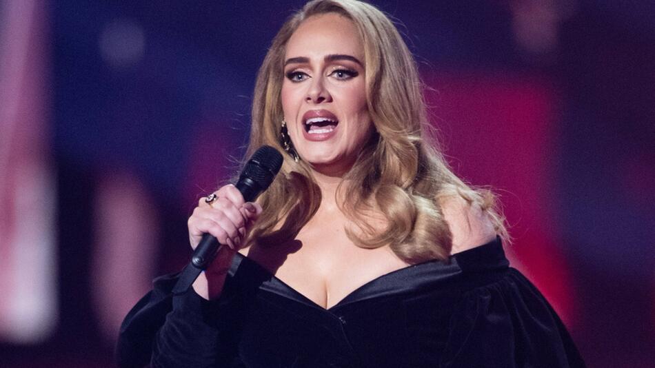 Adele war bei ihrer letzten Show in Las Vegas durchaus emotional aufgewühlt.