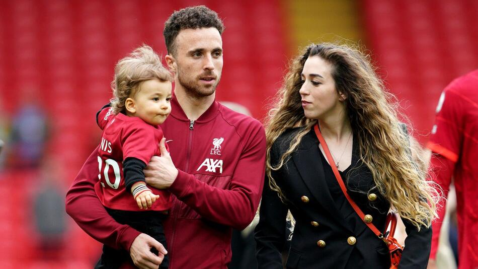 Diogo Jotas Ehefrau gedenkt ihrem verstorbenen Mann | GMX