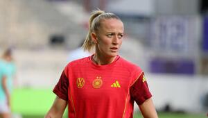 Lea Schüller