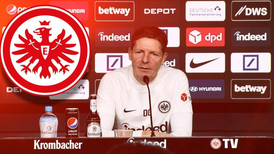 Eintracht Frankfurts Trainer Oliver Glasner in der Pressekonferenz am 3. März 2023