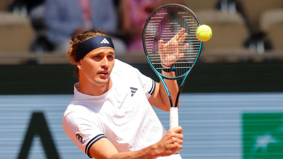 "Der Volltrottel": Zverev sorgte sich um verletzten Dackel