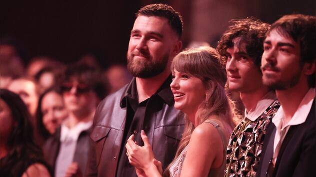 Taylor Swift und Travis Kelce haben am 3. Juli geheiratet.