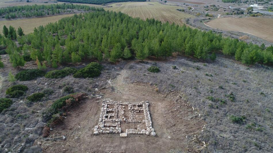 Überreste von 3200 Jahre alter Festung in Israel gefunden