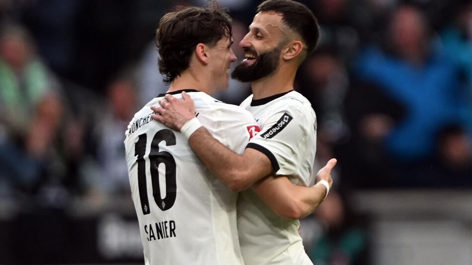 Gladbach mit Last-Minute-Sieg gegen BVB – Spielstart in Freiburg