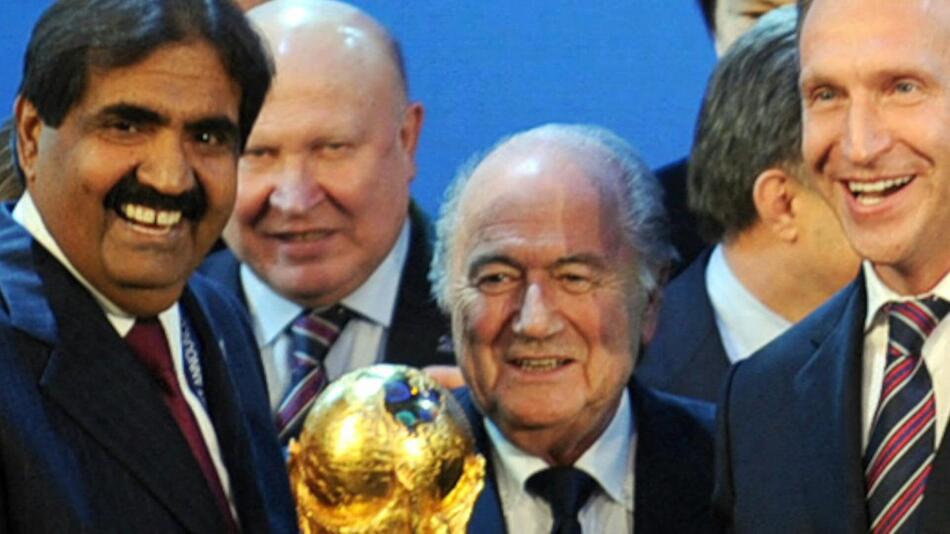 Als Fifa-Präsident präsentiert Sepp Blatter 2010 Katar als Gastgeber der Fußball-WM 2022