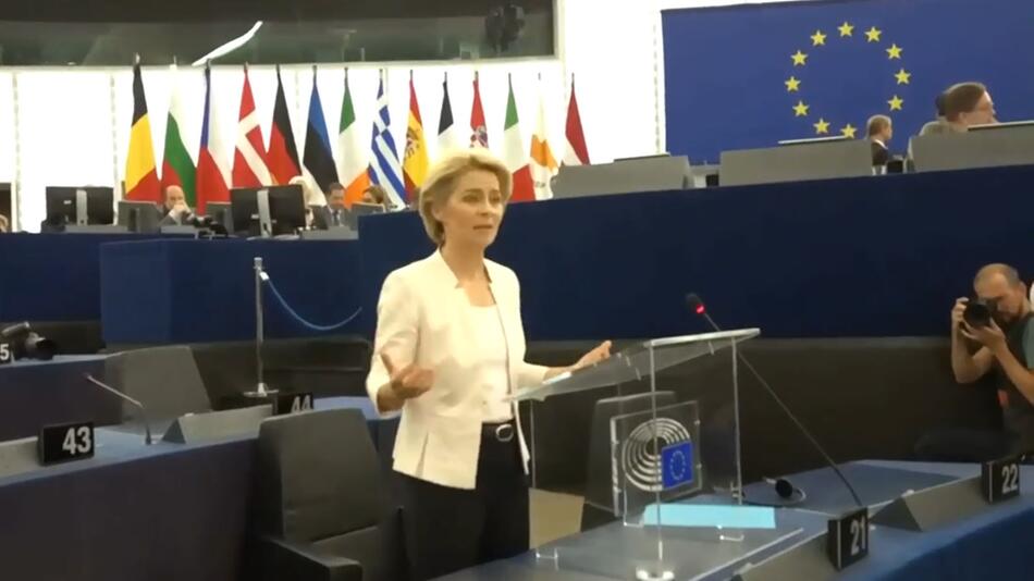 Corona: Von der Leyen will Einreisen in die EU beschränken