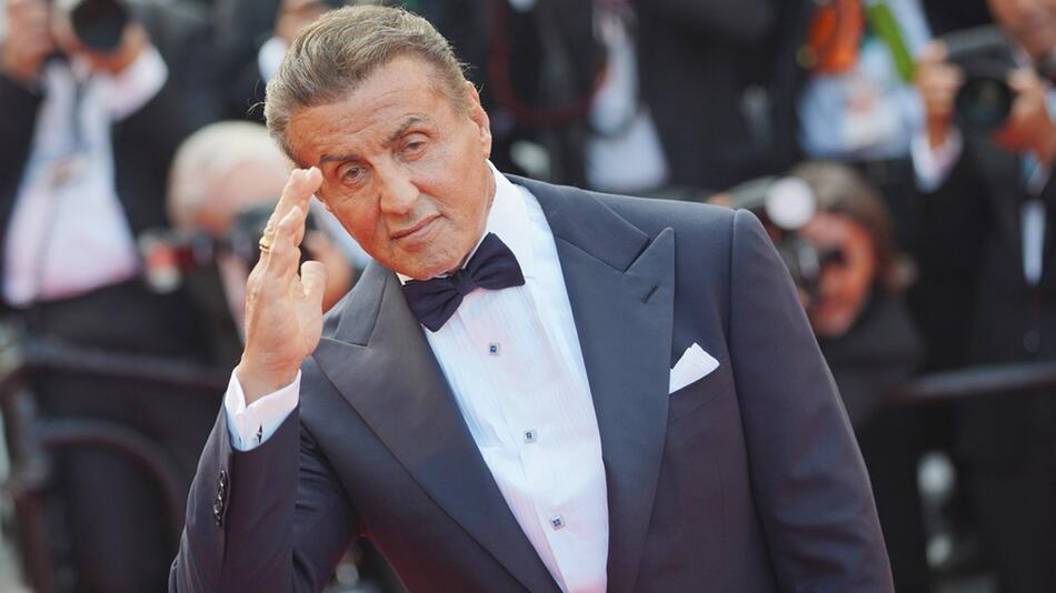 Sylvester Stallone kommt für Dreharbeiten nach Europa.