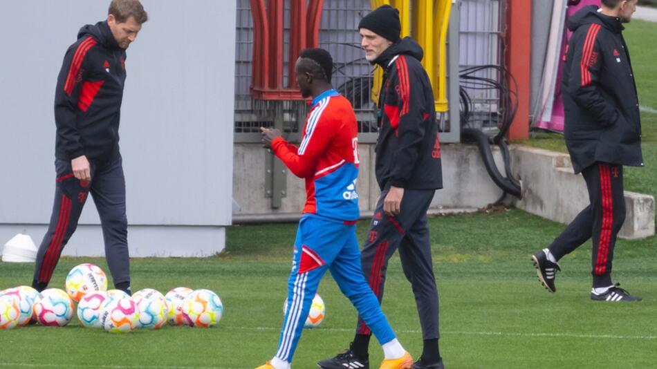 Thomas Tuchel und Sadio Mane im Training beim FC Bayern München