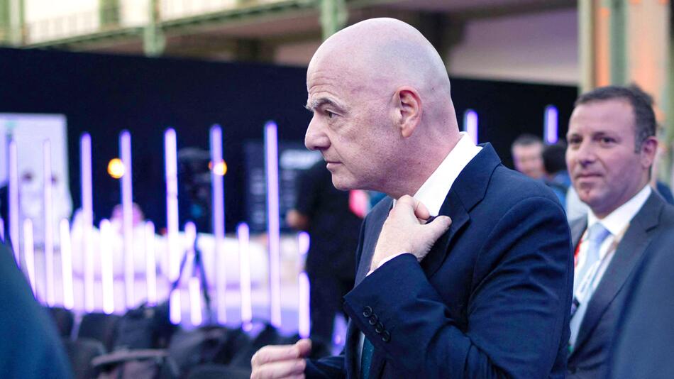 UEFA will Strafverfahren gegen FIFA-Boss Infantino