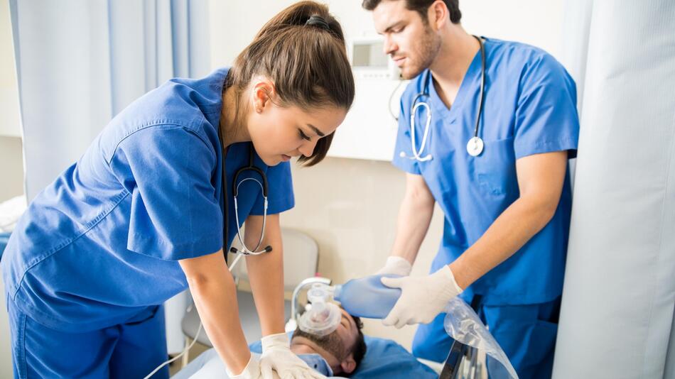 Ärztin verbreitet Irrtum über Reanimationen und Krankenkassen