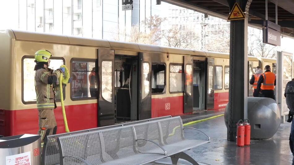 Feuer in Berliner S-Bahn-Station Bellevue: Tatverdächtige festgenommen