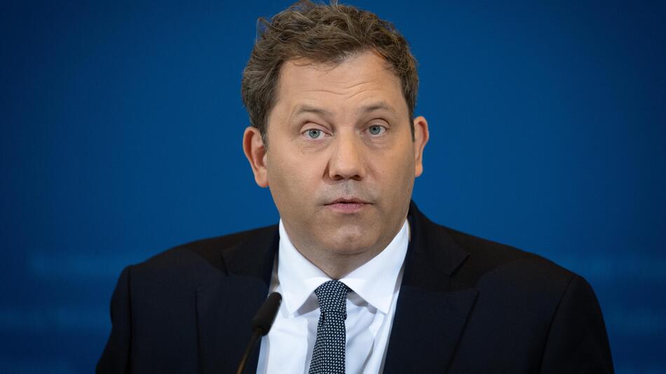 Bundesregierung muss mit Milliardenverlusten bei Steuereinnahmen rechnen