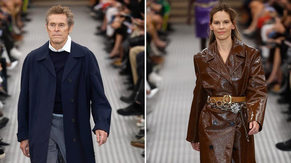 Willem Dafoe und Hilary Swank liefen bei der "Miu Miu"-Show in Paris über den Laufsteg.